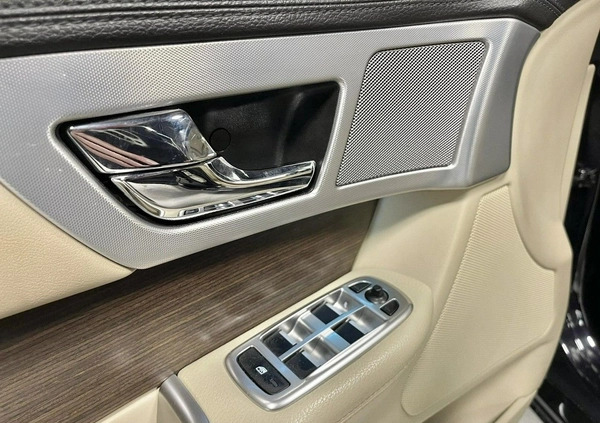 Jaguar XF cena 57900 przebieg: 106000, rok produkcji 2012 z Suchedniów małe 631